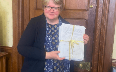 Therese Coffey presents her petition to the House of Commons
